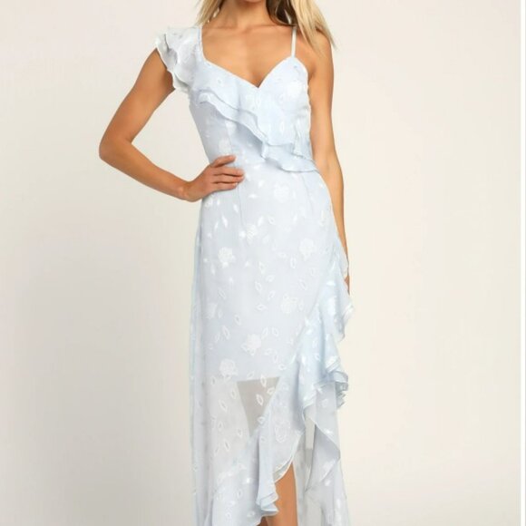 ON SALE: NWT Lulu's Ruffled Maxi Dress - Size Large - Picture 1 of 13